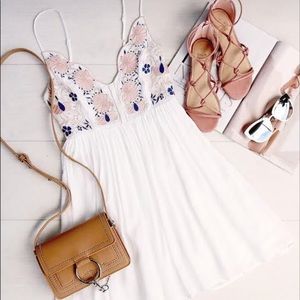 White floral dress from Lulus. New with tags!